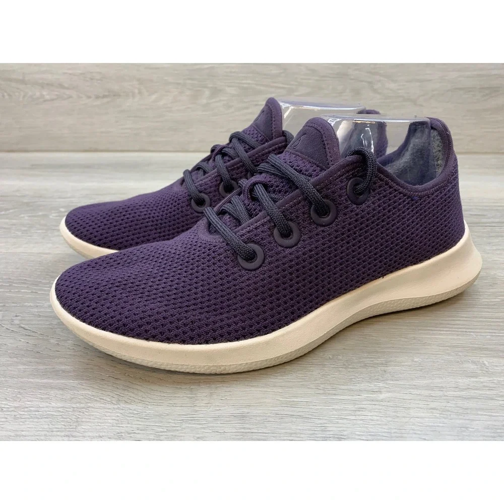 Allbirds Tree Runners Women's 9 Purple Eucalyptus Fiber Sneakers Walking Shoes